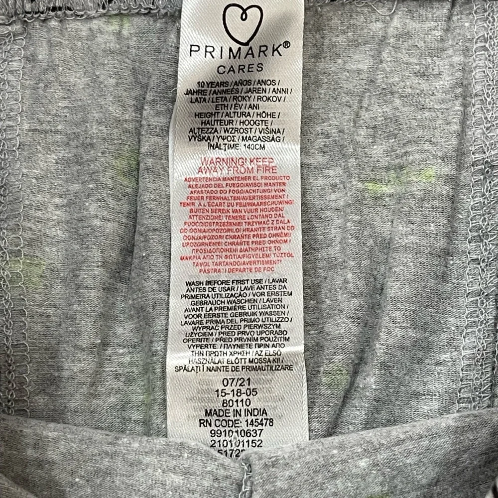 Girls 2 pajamas pants bundle green and gray size 10